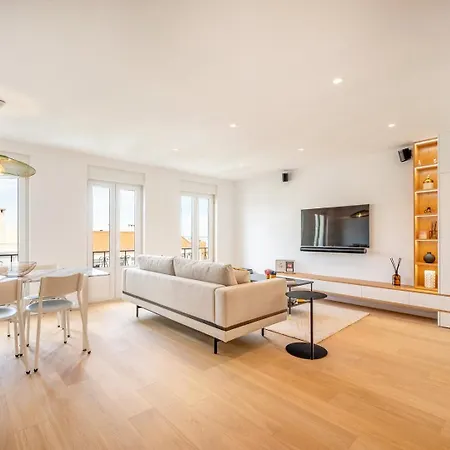 Guestready - Lush Atmosphere In